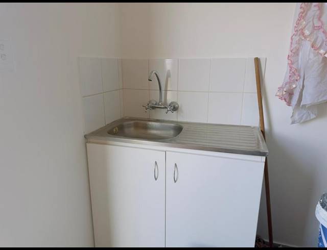 2 BEDROOM HOUSE FOR SALE IN WINDMILL PARK